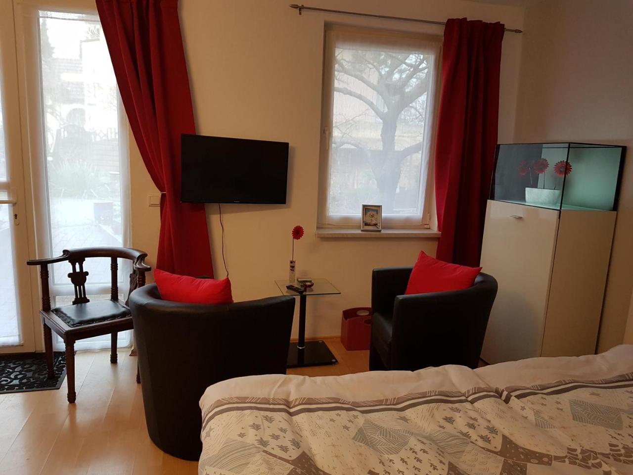 Zeuthen Ferienwohnung Am See, Stadtgrenze Berlin Bagian luar foto